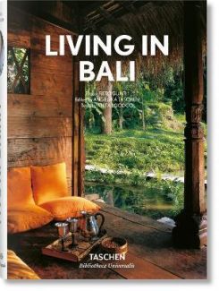 Living in Bali Hardcover